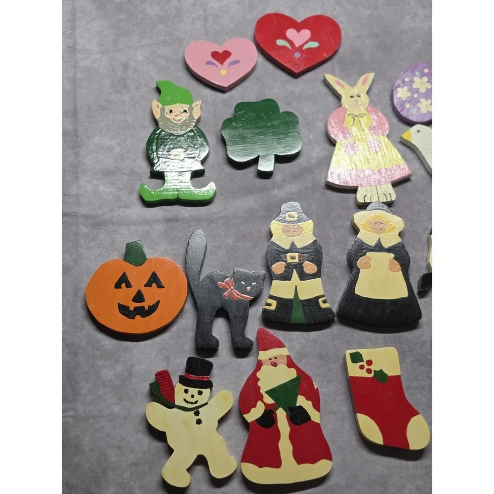 Vintage Lot of 18 Hand Painted Wooden Pieces Holiday Cottagecore Country